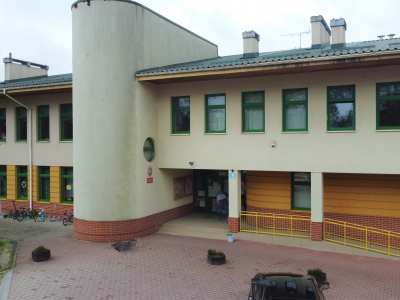 Samorządowe Przedszkole nr 58, ul. Skośna 2 - naprawa elewacji budynku