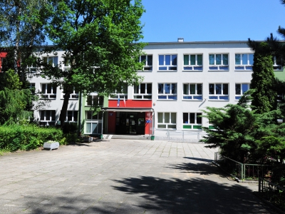 Szkoła Podstawowa nr 61, ul. Popławskiego 17 - remont sal lekcyjnych i inne prace remontowe