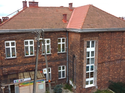 Samorządowe Przedszkole nr 33, ul.Rżącka 1 - sprawdzenie przyczyny występowania wilgoci w pomieszczeniach 