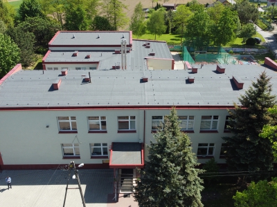 Szkoła Podstawowa nr 141 ul. Sawy-Celińskiego 12 - remont kotłowni i remont kapitalny 2 sanitariatów przy sali gimnastycznej, inne prace remontowe 